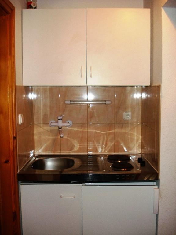 Klassz Apartmanhaz Apartment Balatonfüred Стая снимка